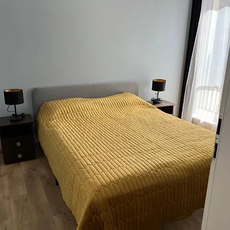 Apartment Aquarius Kilinskiego 2 *