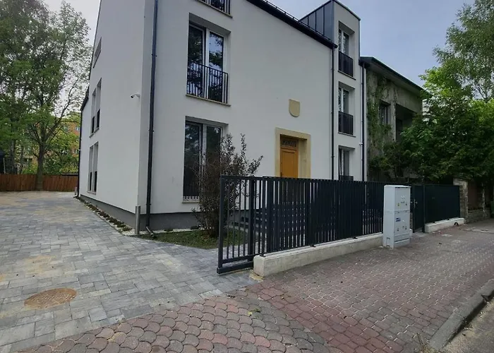 Aquarius Kilinskiego 2 *